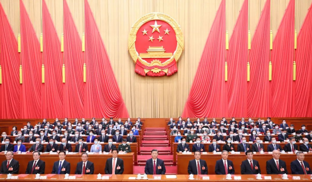 十四届全国人大一次会议在京闭幕