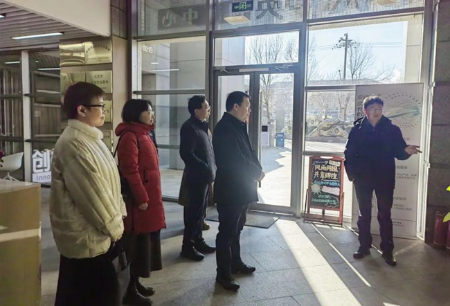 保定市科协党组书记、主席李献峰赴京走访清华科技园