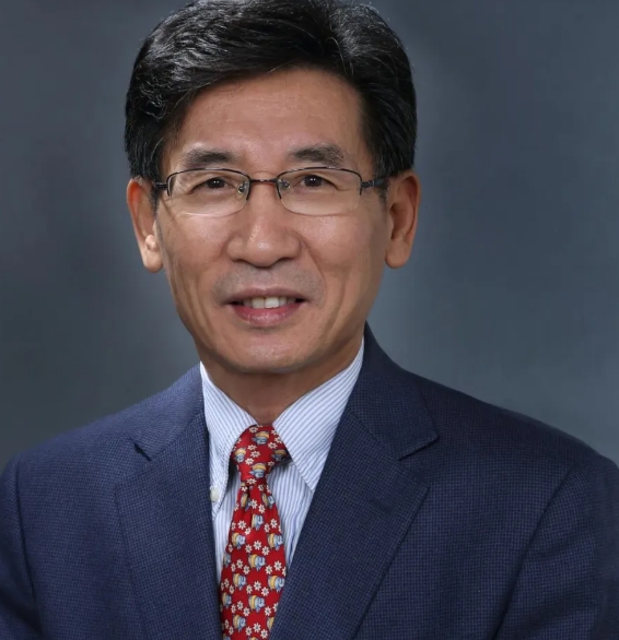 最年轻的国家最高科学技术奖获奖人薛其坤：我要对得起国家和百姓的支持