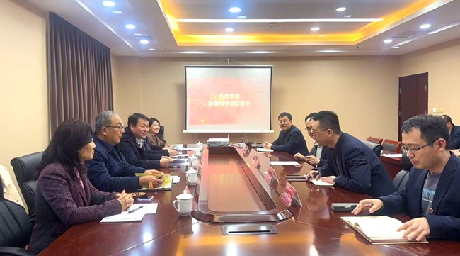 市科协党组书记、主席李献峰到企业调研