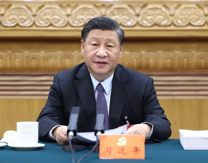 党的二十大主席团举行第三次会议 习近平主持会议
